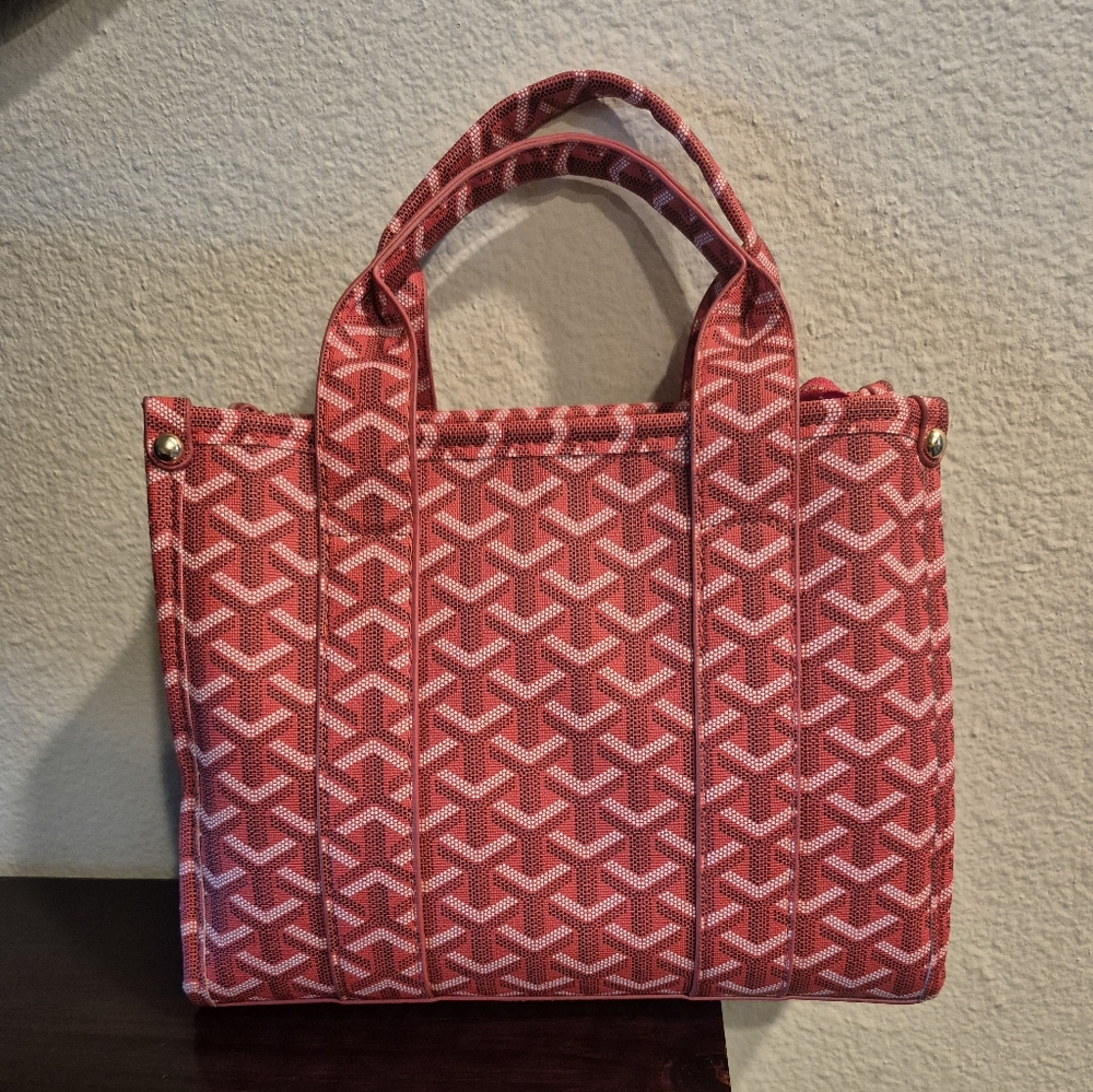 Gorgeous Red Tote Bag Crossbody Too